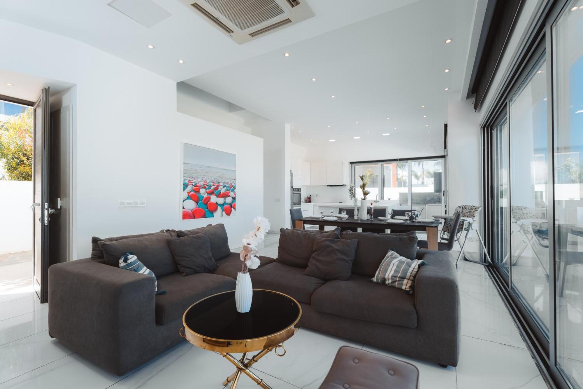 Seaside Luxury Villa Paralimni Exterior foto